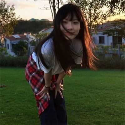靓妹有难